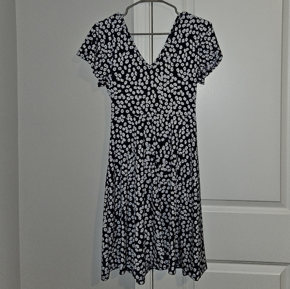 G.I.L.I Dress Size Medium/Large - Picture 8 of 8